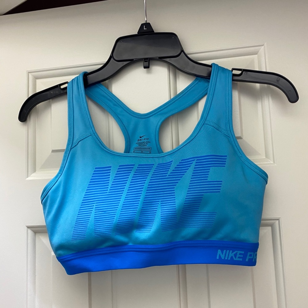 Nike Pro Sports Bra